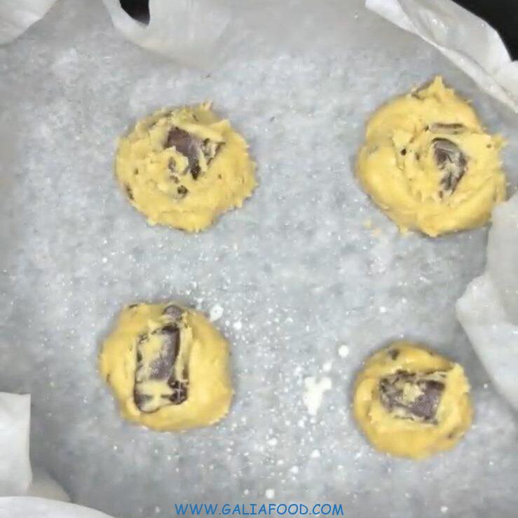 Air fryer chocolate chunk cookie